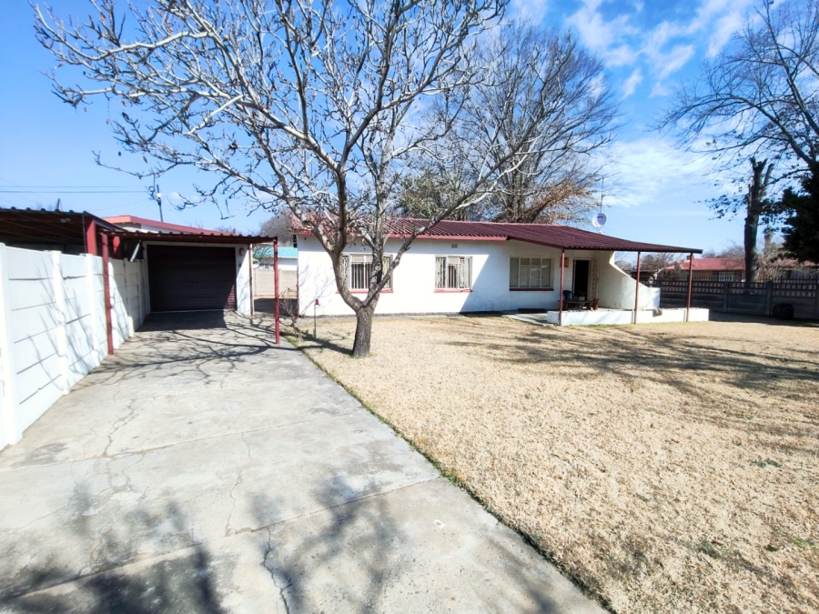 3 Bedroom Property for Sale in Sasolburg Ext 12 Free State